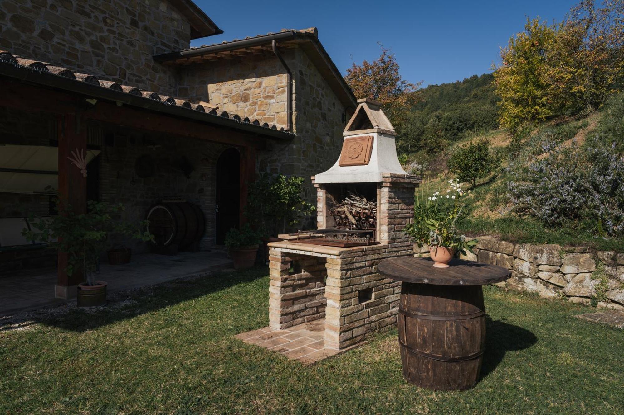 Agriturismo Casa Del Nonno Valfabbrica Ngoại thất bức ảnh