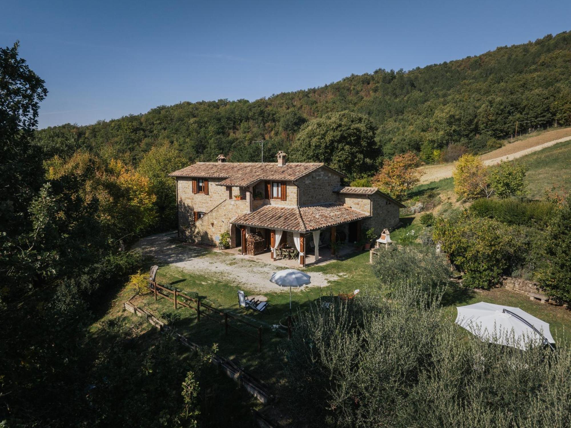 Agriturismo Casa Del Nonno Valfabbrica Ngoại thất bức ảnh
