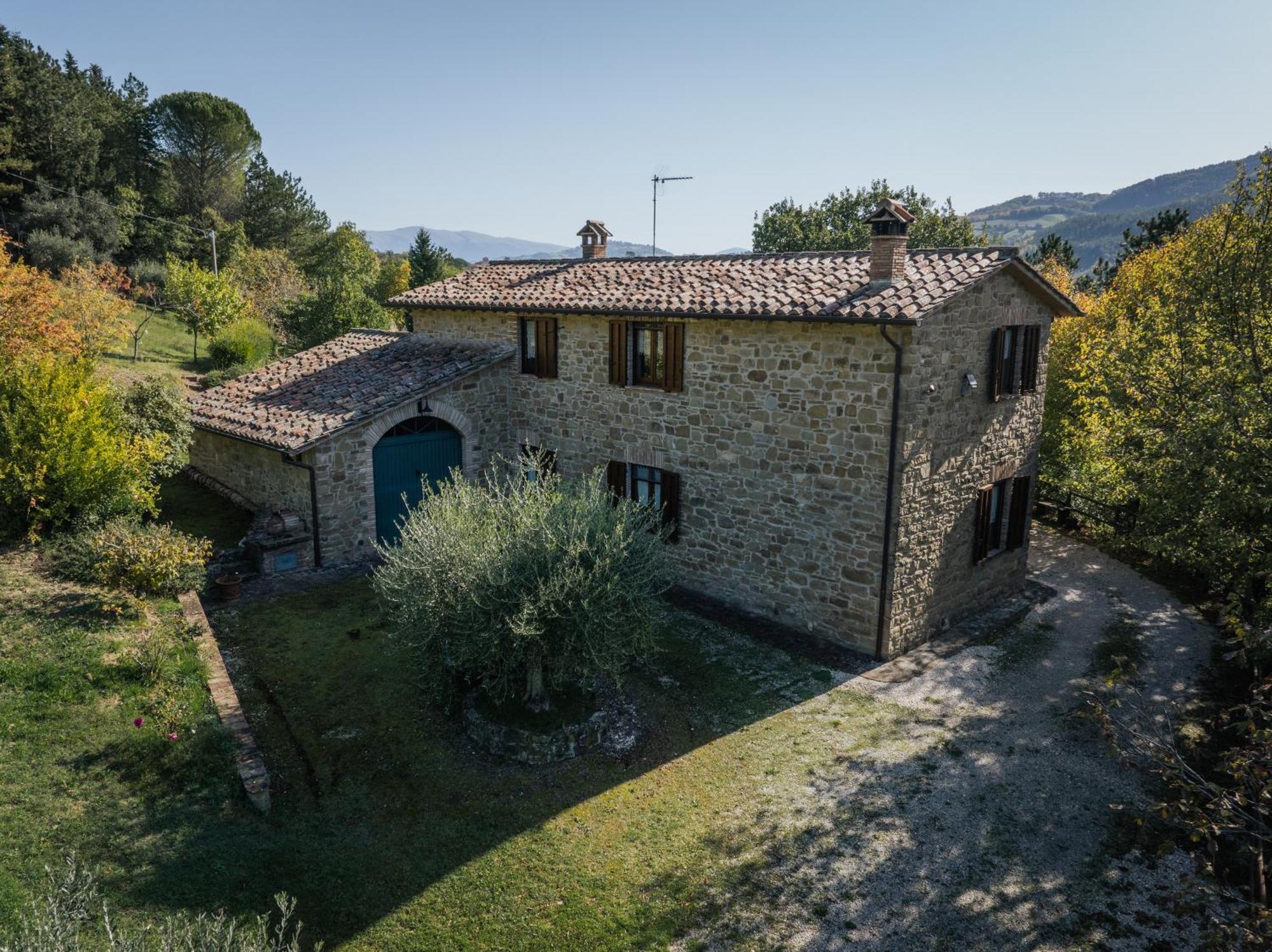 Agriturismo Casa Del Nonno Valfabbrica Ngoại thất bức ảnh