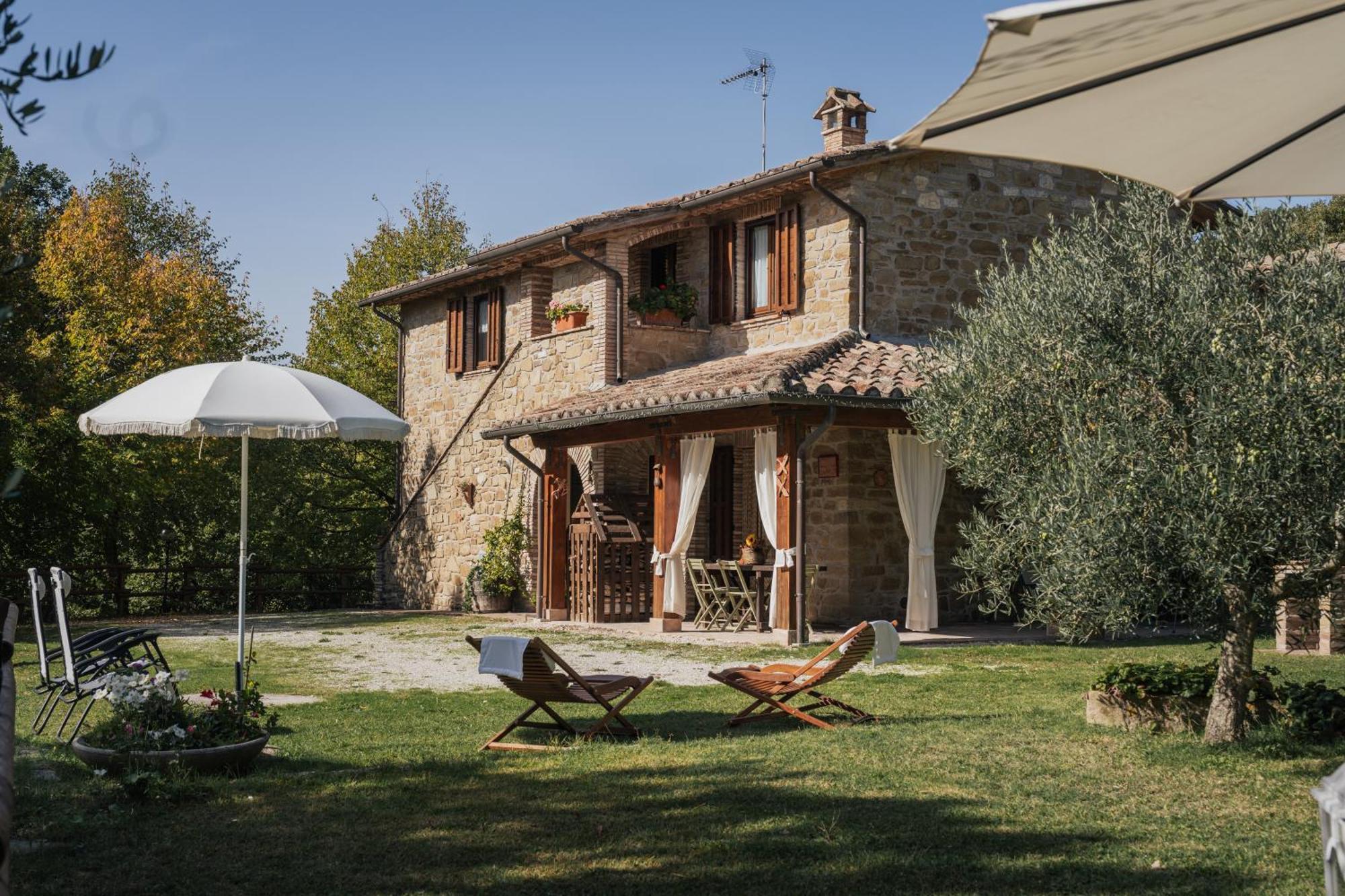 Agriturismo Casa Del Nonno Valfabbrica Ngoại thất bức ảnh