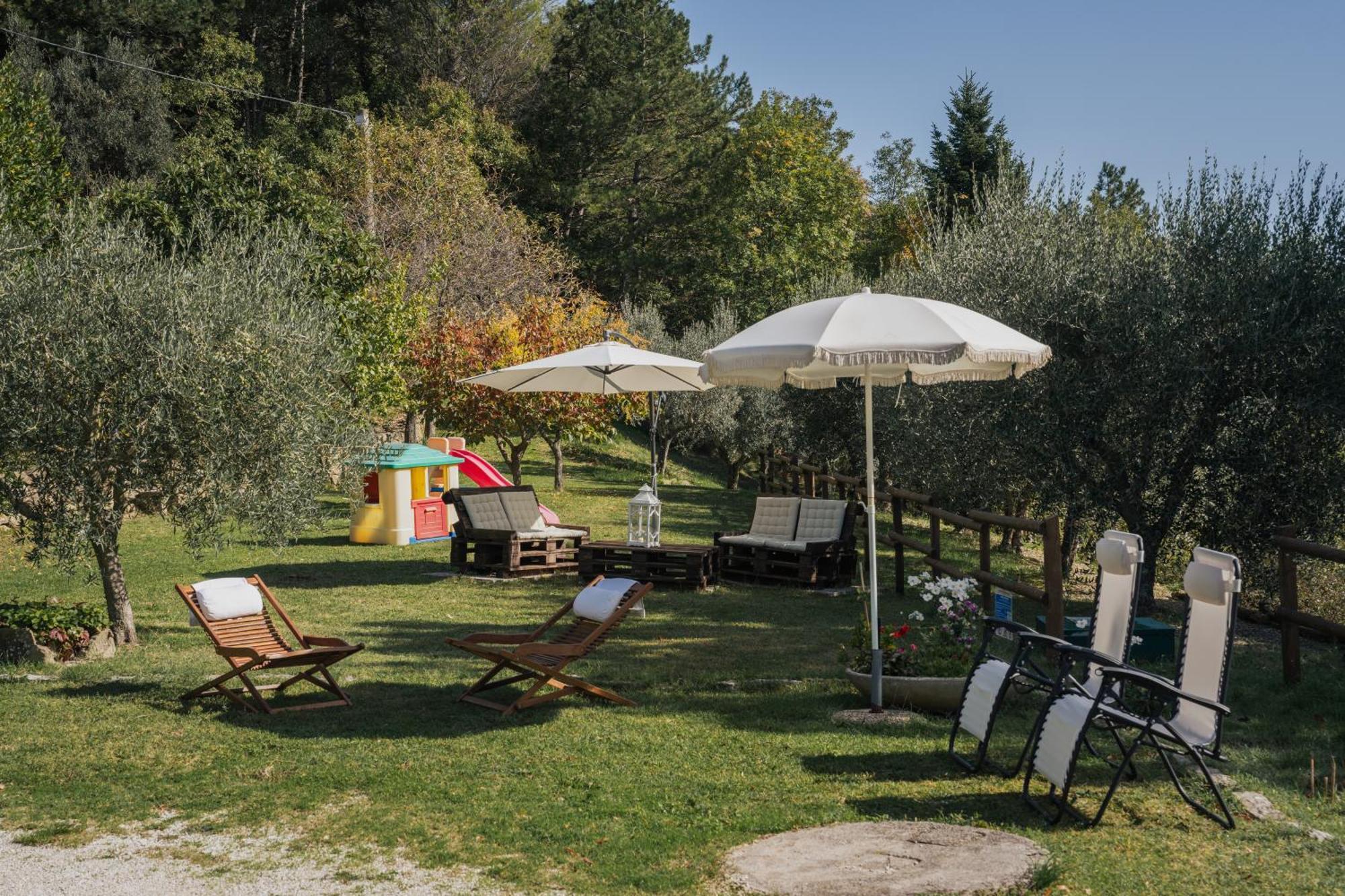 Agriturismo Casa Del Nonno Valfabbrica Ngoại thất bức ảnh